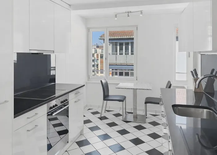 Modern 1br In The Center - Flower 41 Apartament *